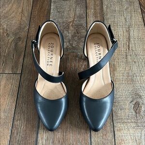 Black Pumps NWOT